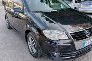 VOLKSWAGEN Touran 7 posti  1.9 TDI 105CV   
