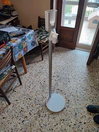 Supporto  di ricarica da terra per Dyson V11