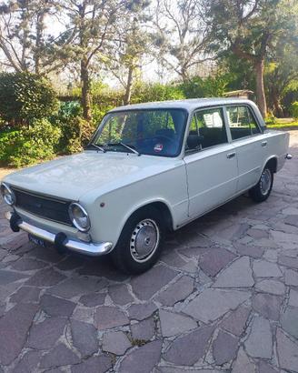 Fiat 124 Berlina 1200