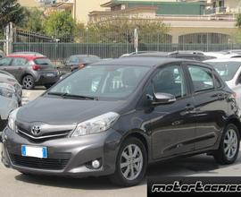 Toyota yaris 1.4 d-4d 5 porte lounge m-mt