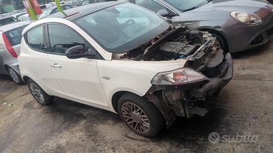 LANCIA YPSILON 2011-2016 1.2 Benzina