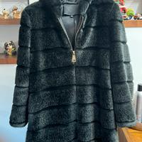 Cappotto in pelliccia sintetica