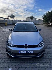VW Golf 7 (R)