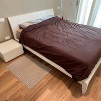 Letto e comodini