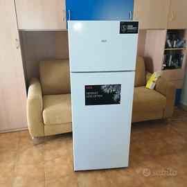 Frigorifero AEG RDB424E1AW