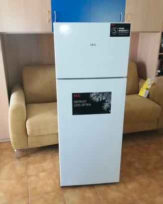 Frigorifero AEG RDB424E1AW