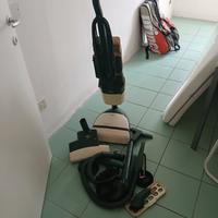 Vorwerk Folletto aspirapolvere lucidatrice vk 121