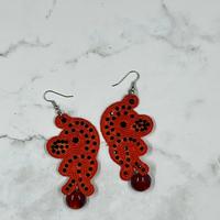 Orecchini in pizzo ricamati