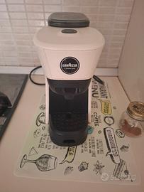 Macchina caffè Lavazza a modo mio