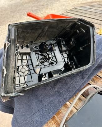 Centraline fanale post cofano 3008