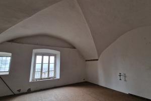 Magazzino a Todi