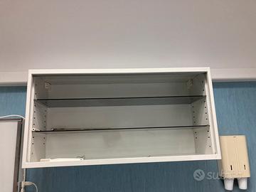 N. 2 vetrine pensili pr studio medico dentistico