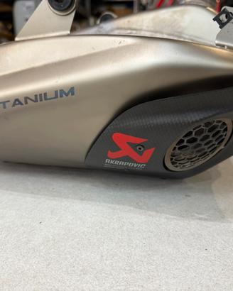 SCARICO AKRAPOVIC OMOLOGATO DUCATI PANIGALE V4