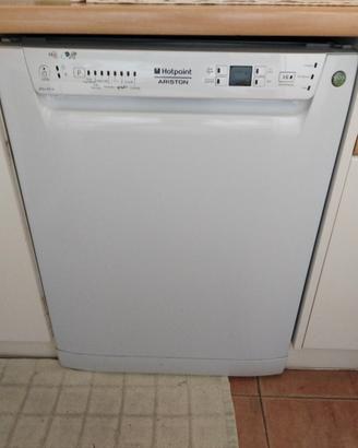 lavastoviglie Ariston Hotpoint