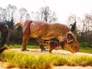 Scultura T-Rex realistica fatta a mano – 60 cm