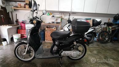 Aprilia scarabeo 50cc