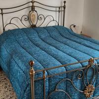 letto matrimoniale in ferro battuto con rete