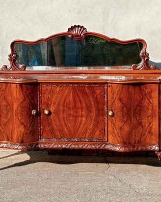 Sideboard in radica 