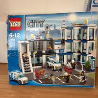 Lego City stazione polizia - 7498