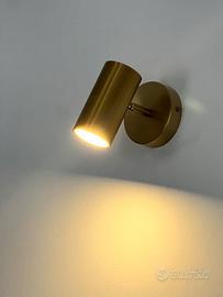 2- Luce Applique
