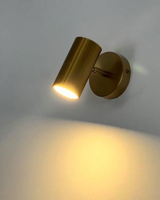 2- Luce Applique