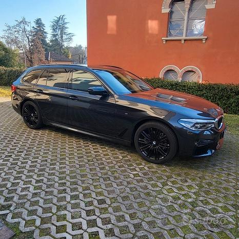 BMW Serie 5(G30/31/F90) - 2019