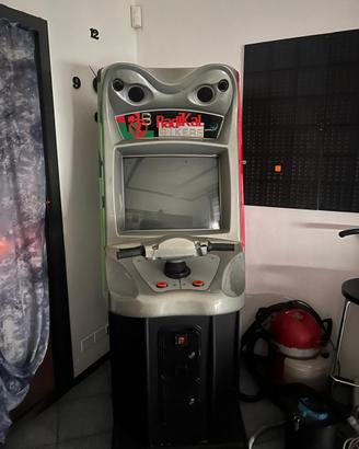 Cabinato arcade radikal bikers originale