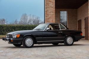 Mercedes-benz 560 SL R 107 - MER00327