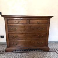 Cassettone in noce