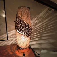 Lume, lampada da tavolo
