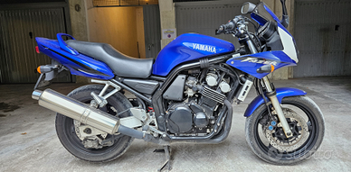 Yamaha Fazer FZS600