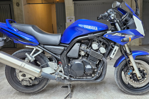 Yamaha Fazer FZS600