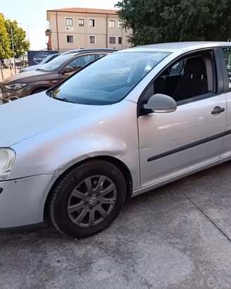 Volkswagen Golf 1.6 GPL #GM