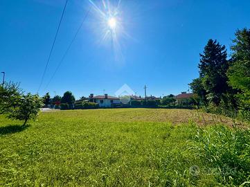 TER. RESIDENZIALE A VALVASONE ARZENE