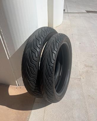Gomme scooter moto
