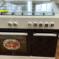 Cucina con forno
