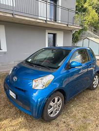 Toyota iQ 1.0 cambio automatico