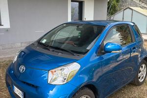 Toyota iQ 1.0 cambio automatico