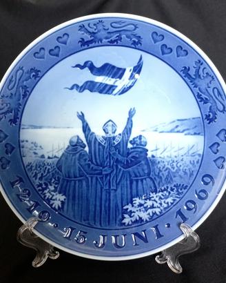 DANNEBROG Royal Copenhagen Denmark 1969 Kaj Lange.