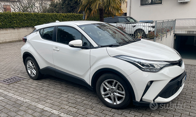 TOYOTA CHR - VAN 1.8 ACTIVE