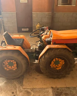 Trattore Goldoni Universal 230