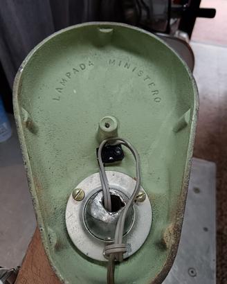 Lampada da tavolo vintage anni 50