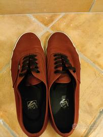 Vans bordeaux