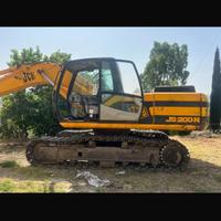 Jcb js200
