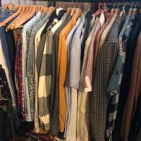 Camicie, maglioni e pantaloni tgL e XL