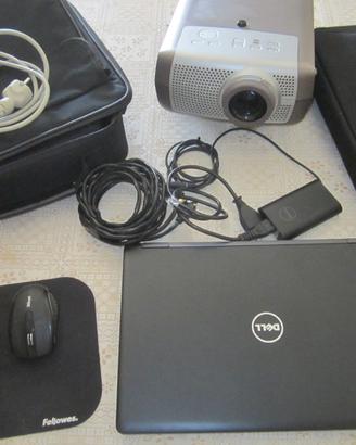 PC PORTATILE -DELL-INTEL-CORE-I5 +VIDEO PROIETTORE