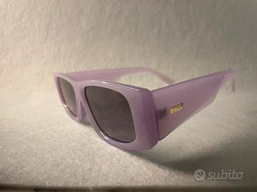 occhiali viola