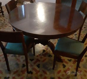 tavolo in legno rotondo+4 sedie