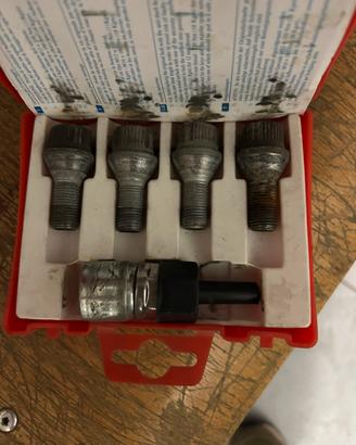 Bulloni antifurto originale alfa romeo