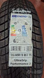 Pneumatici GOODYEAR 195/65/15 e cerchi renault